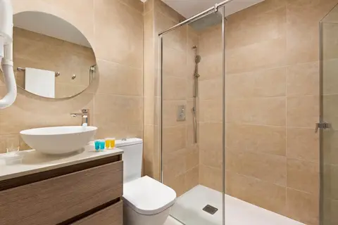 Ramada Hotel & Suites Club la Costa Resort in Fuengirola — foto 24