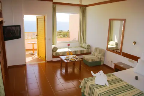 Wyndham Grand Carvoeiro Algarve in Lagoa e Carvoeiro — foto 8