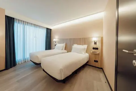 ABC Hotel Porto Campanha in Porto, foto 3