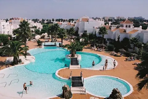 Apartamentos Golf Center Pueblo in Roquetas de Mar — foto 21