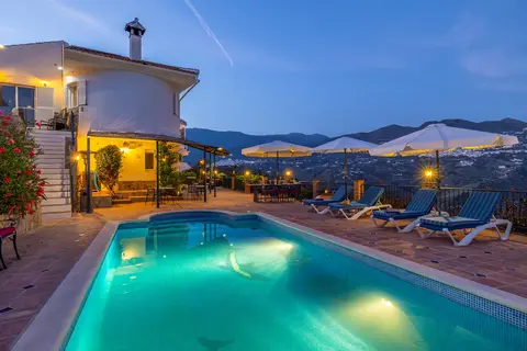 Villa Archez in Árchez — foto 8