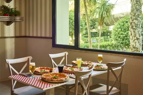 Serena Majestic Residence in Montesilvano — foto 17