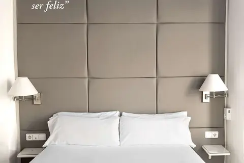 EraseUnHotel in Madrid — foto 7