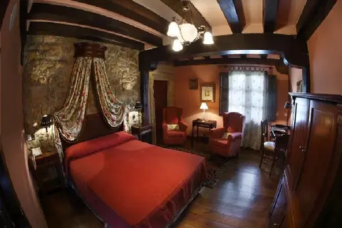 Hotel Casa del Marqués in Santillana Del Mar — foto 23