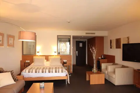 Hotel Vieux Port in La Ciotat — foto 6