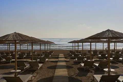 Atlantica Amalthia Beach Hotel in Agia Marina — foto 16