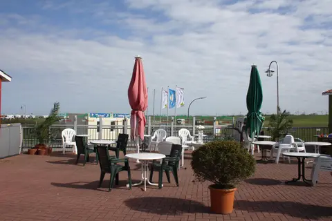 Knaus Campingpark Dorum in Dorum — foto 13