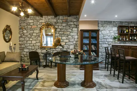 En Plo Luxury Suites in Δημοτική Ενότητα Οιτύλου — foto 18