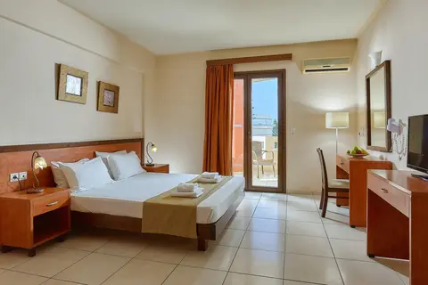 St. Constantin Hotel in Δημοτική Ενότητα Γουβών — foto 28