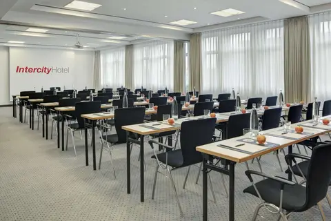 IntercityHotel Berlin Ostbahnhof in Berlijn — foto 12