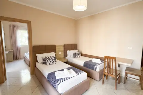 Bel Ami Suita Hotel in Vlora — foto 11