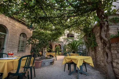 Umbra in Assisi — foto 21