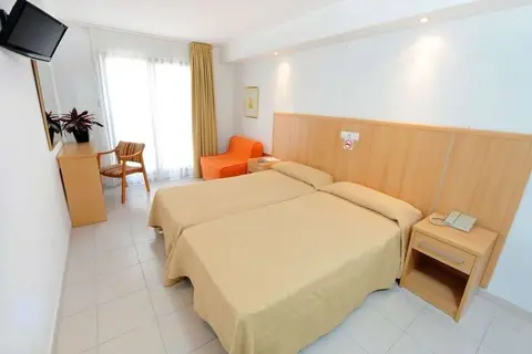 Hotel Montemar in Benidorm — foto 2