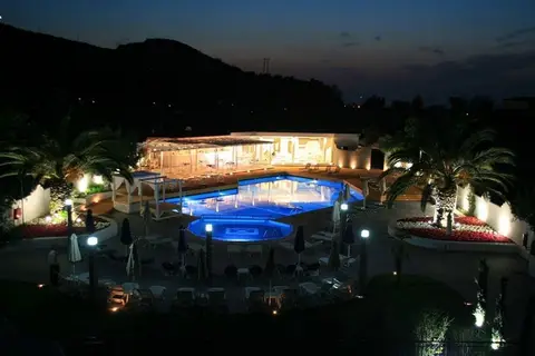 Ioli Village in Πευκοχώρι — foto 9