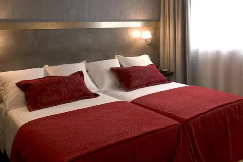 Iberik Santo Domingo Plaza Hotel in Oviedo — foto 10