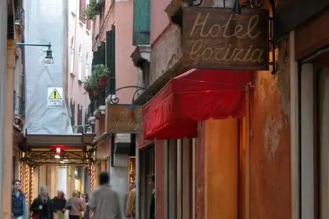 Gorizia a la Valigia in Venetië, foto 18
