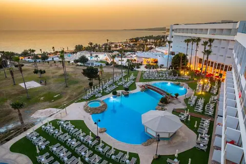 Leonardo Laura Beach & Splash Resort in Paphos, foto 2