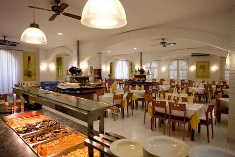 Aparthotel Voramar in Cambrils — foto 18