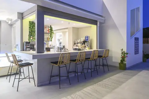 Nicolas Grand Suites in Καρδάμαινα — foto 13