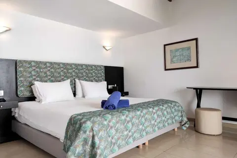 Apollonia Beach Resort & Spa in Gazi Municipal Unit, foto 3