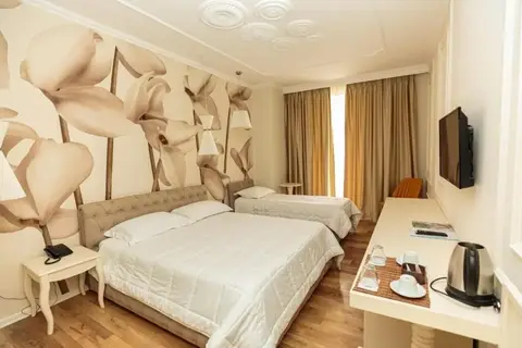 Regina City Hotel in Vlorë — foto 8