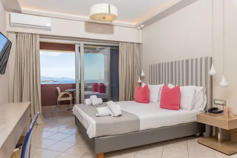 Balcony Hotel in Δημοτική Ενότητα Ζακυνθίων — foto 8