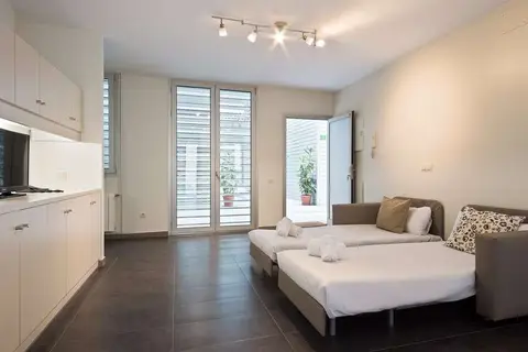 Aparthotel Barcelona Montjuic in Barcelona — foto 18