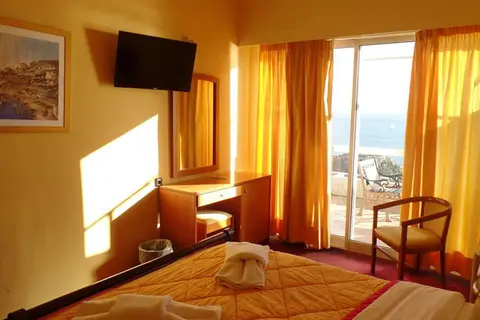 Hotel Cavo D'Oro in Piraeus — foto 4