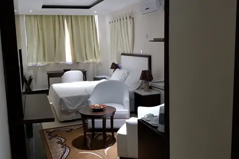 Metzy Residence Hotel in Serrekunda