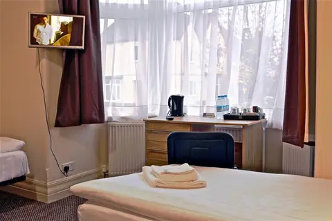 OYO Central Hotel Golders Green in Londen — foto 15