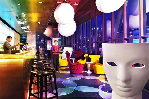 Mode Sathorn in Bangkok, foto 8