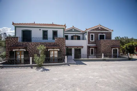 Elea Houses in Μόλυβος — foto 16