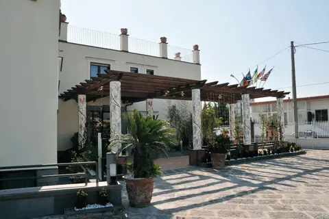 Costa Hotel in Castellammare di Stabia — foto 2