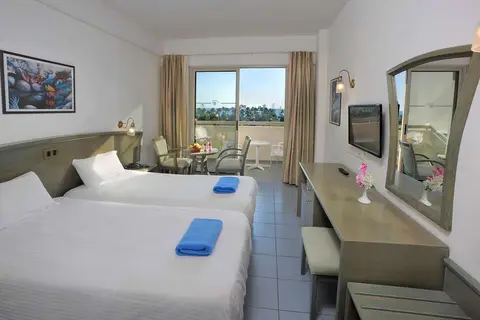 Nissiana Hotel in Αγία Νάπα — foto 4