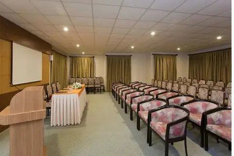 Remi Hotel in Cleopatra beach — foto 18