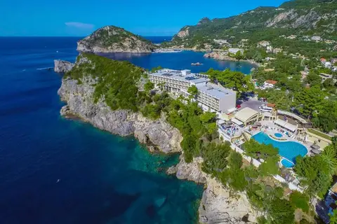 Akrotiri Beach Hotel in Palaiokastritsa, foto 10