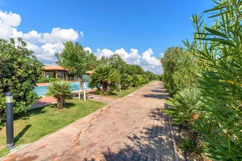 Garden Beach Hotel & Resort in Castiadas — foto 23