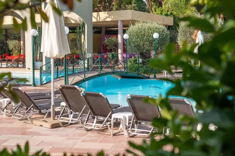 Hotel Dionysos in Ιαλυσός — foto 26