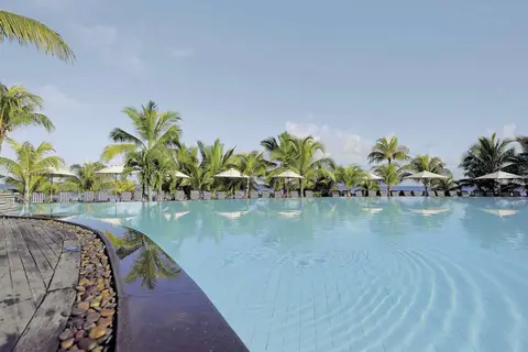 Victoria Beachcomber Resort & Spa in Pointe Aux Biches — foto 27