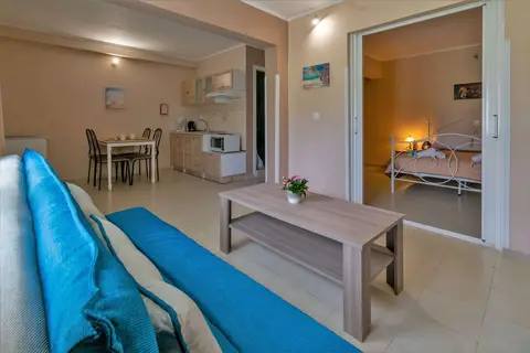 Govino Bay Corfu in Γουβιά — foto 12