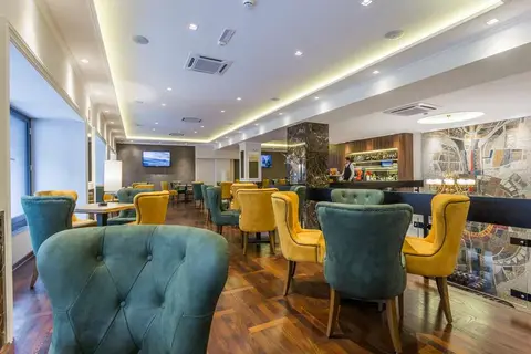 Hotel Royal Inn in Belgrado — foto 6