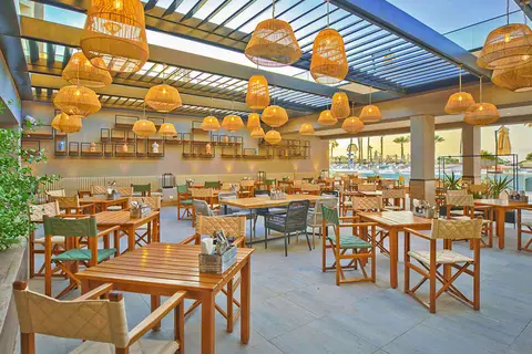 Hilton Skanes Monastir Beach Resort in المنستير — foto 11