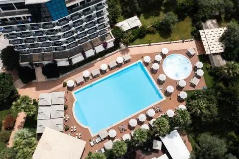 Rapos Resort Hotel in Himarë — foto 3