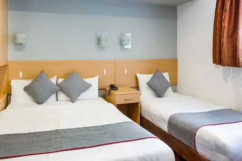 OYO London Guest House in Londen — foto 11