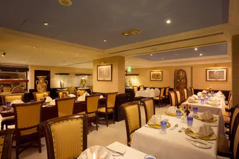 Arabian Courtyard Hotel & Spa in دبي — foto 16