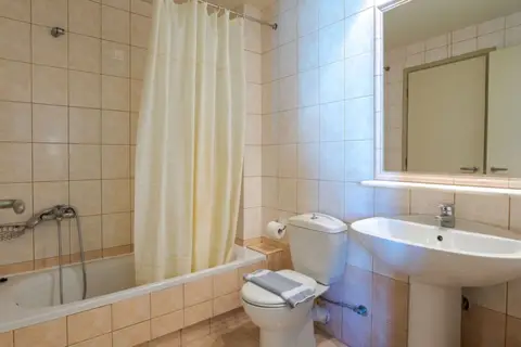 John Mary Apartments in Δημοτική Ενότητα Γουβών — foto 29