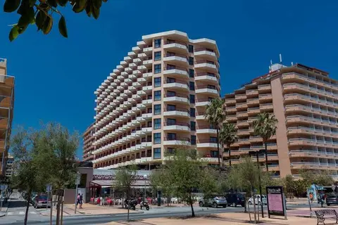 Angela in Fuengirola — foto 10