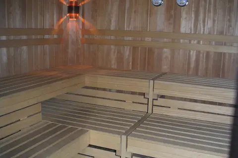 NH Hotel Budapest City in Boedapest — foto 13