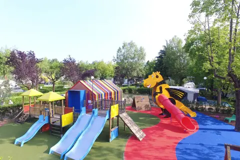 Camping Europa Silvella in San Felice del Benaco — foto 10