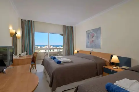 Sun Beach Resort in Ialysos — foto 5